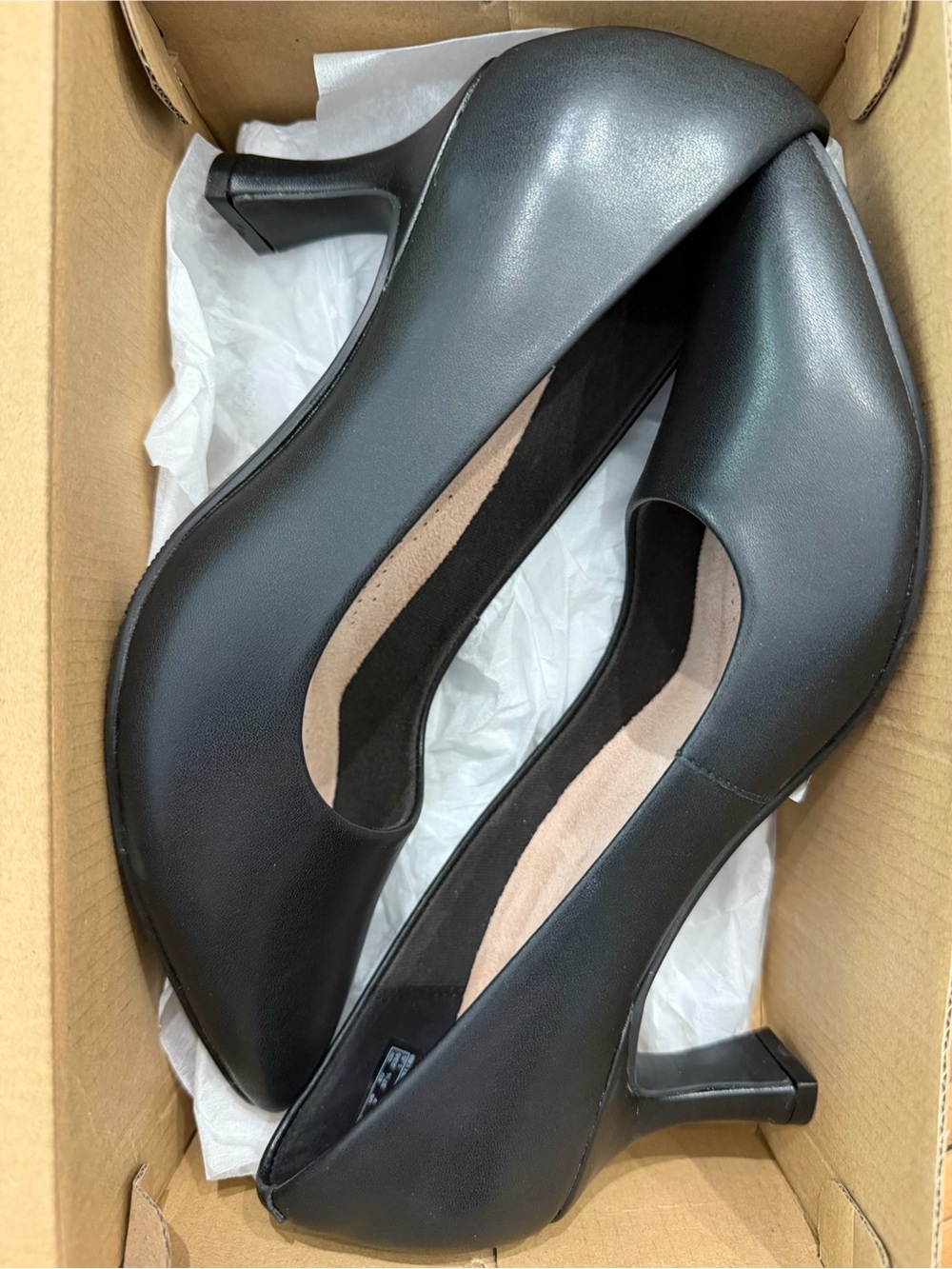NWT Clarks Kataleyna Gem Black Leather Pointed Toe Pumps Size 7M – New in Box - Picture 6 of 6